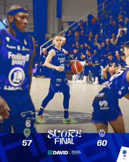 𝑺𝑪𝑶𝑹𝑬 𝑭𝑰𝑵𝑨𝑳 🏀

Devant quasiment toute la rencontre, les Blues Brothers ont vu revenir les vitréens, mais décroché une victoire importe dans le derby ! 🤩

On va pouvoir passé les fêtes au chaud en attendant la reprise, le 9 janvier face à Angers à la maison ! 🫶🏼✨

👉🏼 Présenté par notre partenaire @david_.construction